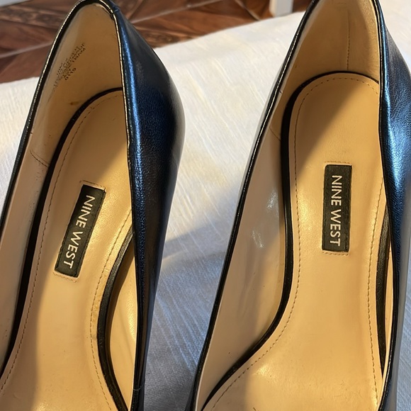 Nine West Black heels - Picture 2 of 7